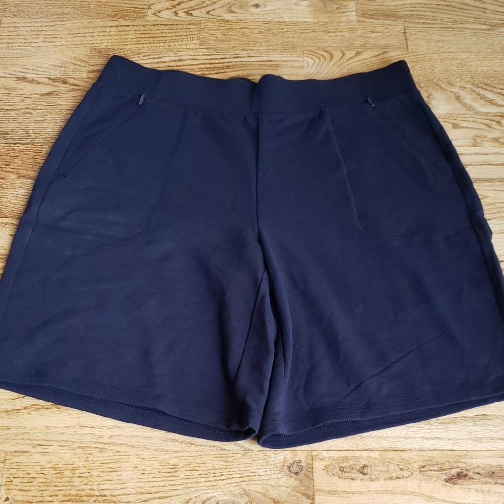 (M) T By Talbots Shorts Loungewear Athleisure Neutral Minimalist Modest
